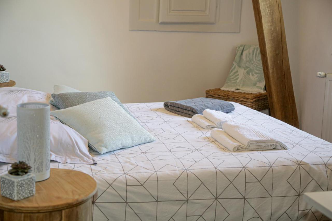 Bed and Breakfast Domaine Du Bourg Salon Zewnętrze zdjęcie