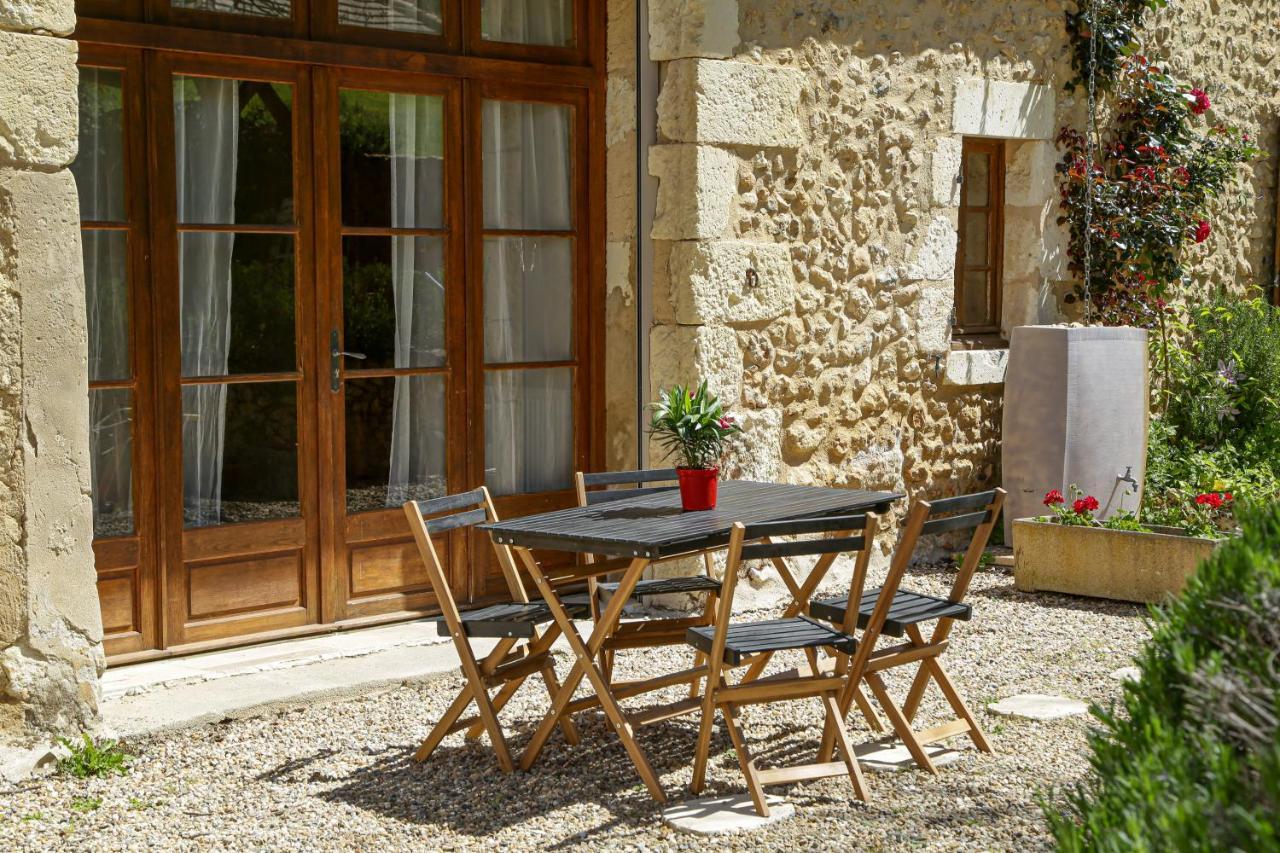Bed and Breakfast Domaine Du Bourg Salon Zewnętrze zdjęcie
